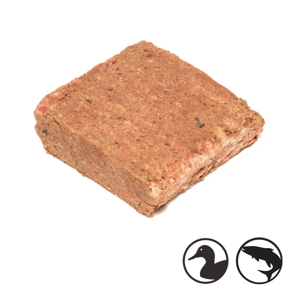 Duck & Salmon - ALPHADOGDISTRIBUTION